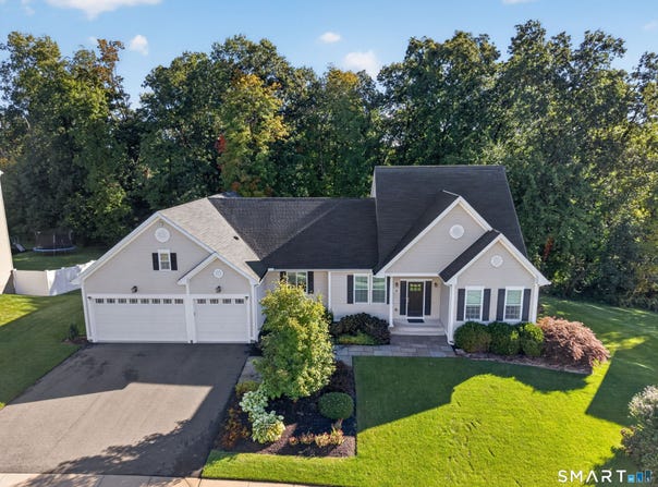 36 W Poplar Road, Middletown, CT 06457