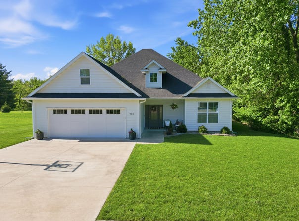 900 Fox Run, Moberly, MO 65270