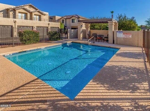 4316 E AVALON Drive, Phoenix, AZ 85018