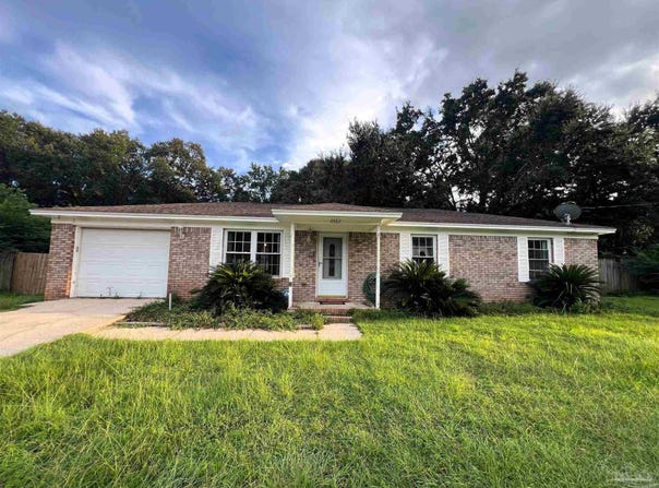 4487 Nora Ave, Pace, FL 32571