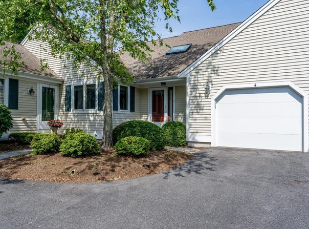 4 Portside Drive, Mashpee, MA 02649