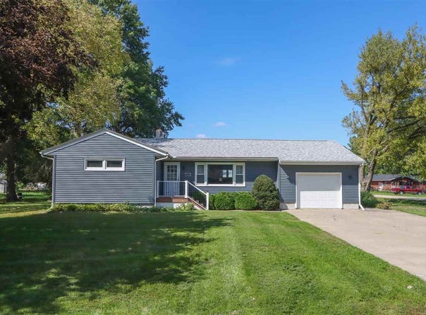 805 31st Ave, MiddleAmana, IA 52203