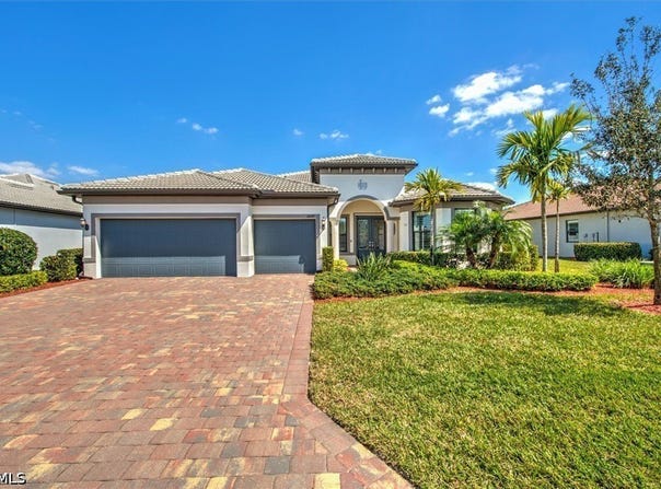 16149 Herons View Drive, Alva, FL 33920