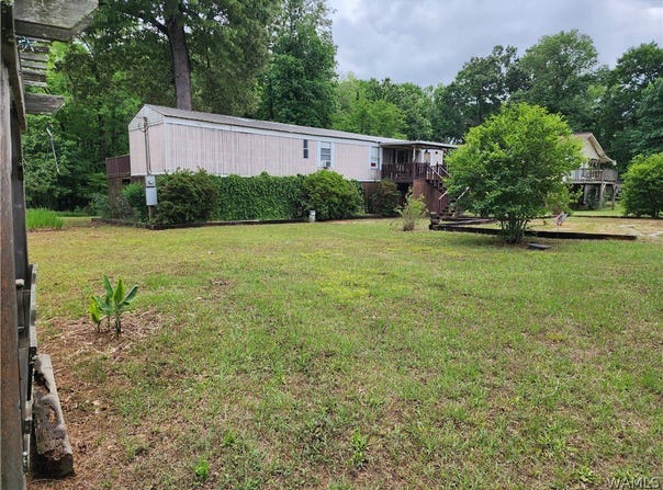 475 ROEBUCK Landing, Akron, AL 35441