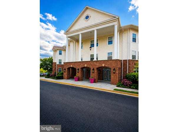 6640 LAKE PARK Drive, GREENBELT, MD 20770