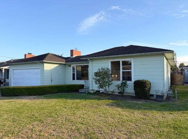 427 Carmel ST, WATSONVILLE, CA 95076