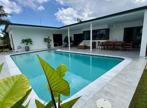 6705 Ficus Dr, Miramar, FL 33023