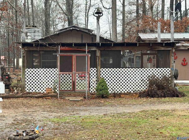 5160 Hidden Cove Lane, Cedar Bluff, AL 35959
