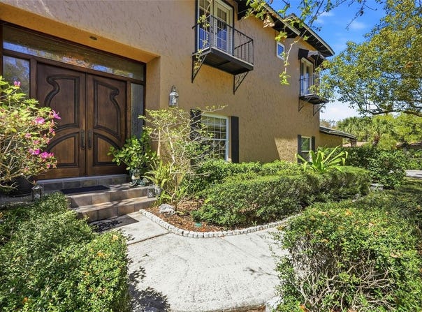 10785 DANIELLE Drive, LARGO, FL 33774