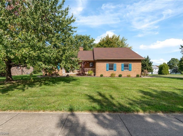 224 Tanglewood Drive, Dalton, OH 44618