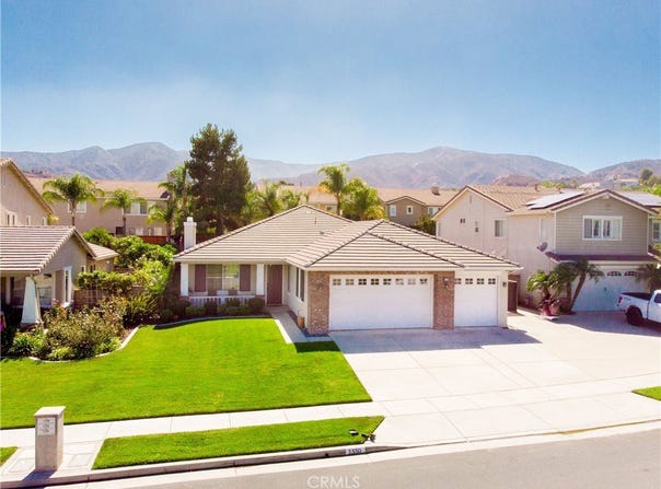 1330 Stuart Circle, Corona, CA 92882