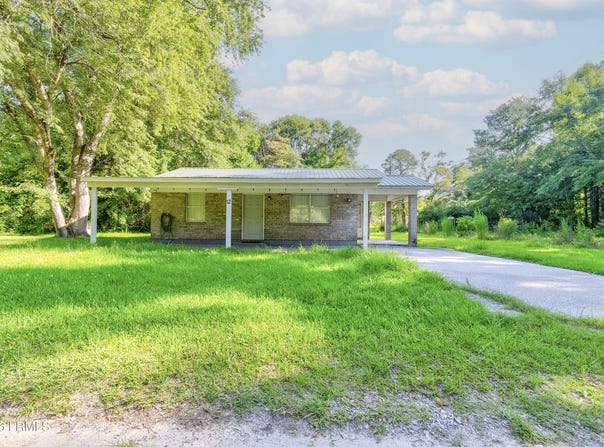 12 Mckay Road, Ridgeland, SC 29936