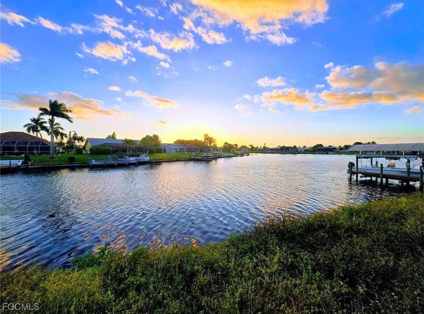 1939 SE 10th Avenue, Cape Coral, FL 33990
