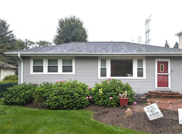 22W043 1st Street, Glen Ellyn, IL 60137