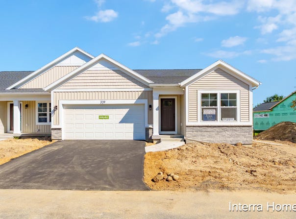 329 Round Hill Road, Kalamazoo, MI 49009