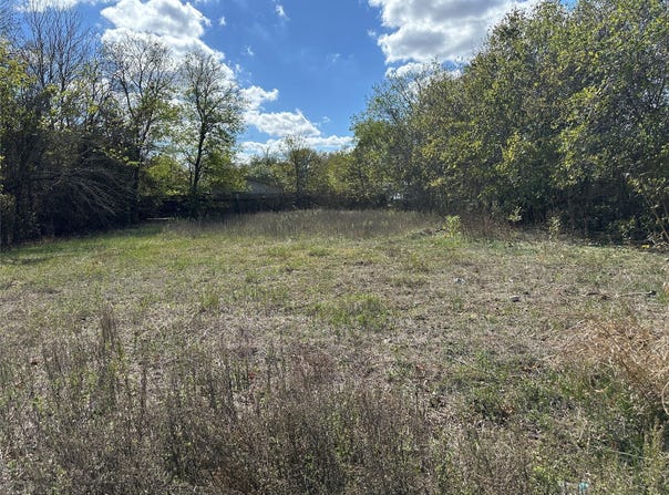 709 Locust St, Bastrop, TX 78602