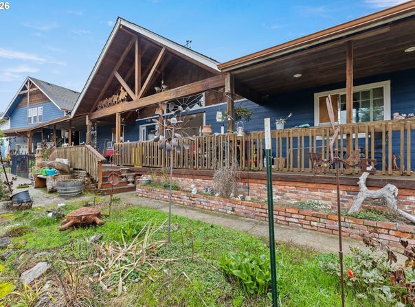 1907 W DUKE Rd, Sutherlin, OR 97479