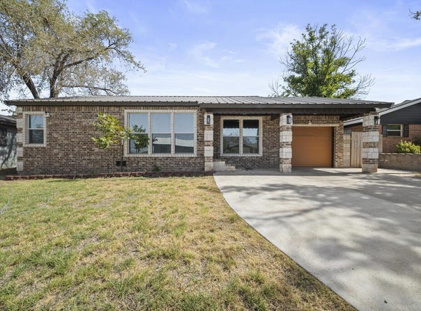 803 W 14th St, Big Spring, TX 79720