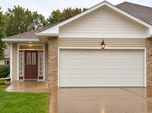 313 Bryant Circle Drive, Princeton, IL 61356