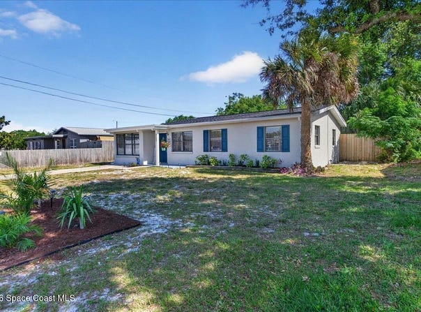 2139 Smathers Circle N, Melbourne, FL 32935