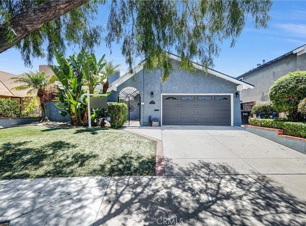 6598 Reefton, Cypress, CA 90630