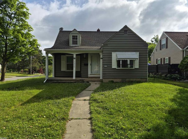 2038 Copeman Boulevard, Flint, MI 48504
