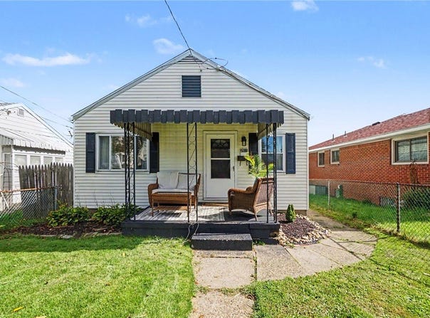 2511 C, Liberty Boro, PA 15133