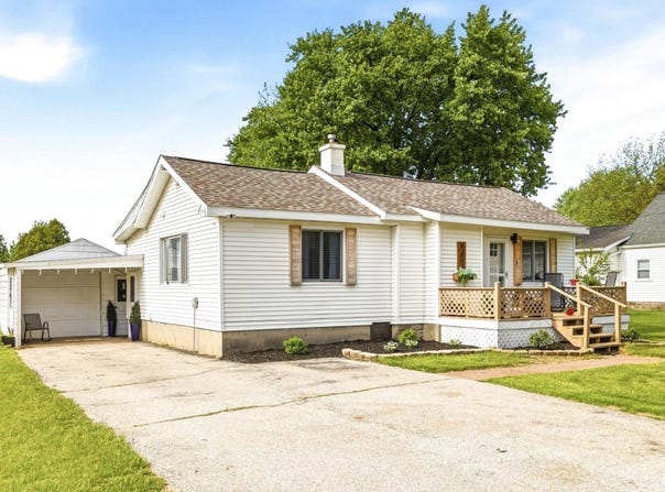 4364 Baker Road, Bridgeport, MI 48722