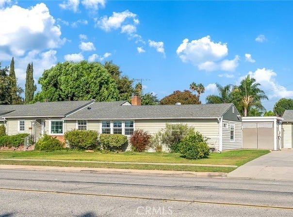 1106 S Lark Ellen, West Covina, CA 91791