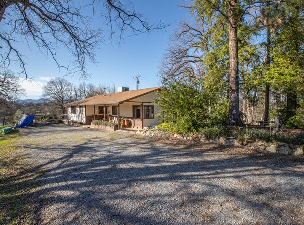 20105 Portero Drive, Redding, CA 96003