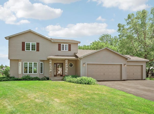 14246 Dearborn Path, Rosemount, MN 55068