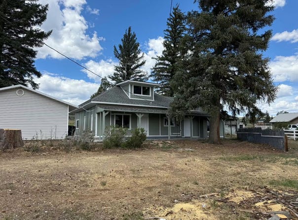 76 W Center St, Hatch, UT 84735
