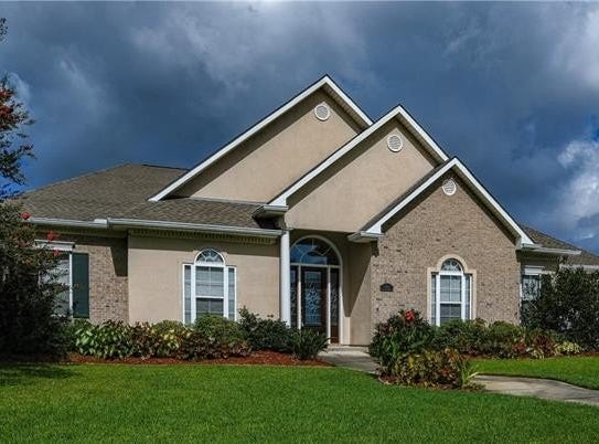 3812 LAKE WINNIPEG Drive, Harvey, LA 70058