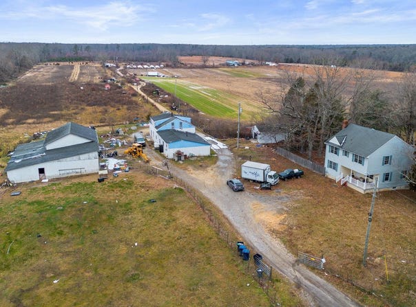 2090 BLUE BELL Road, WILLIAMSTOWN, NJ 08094