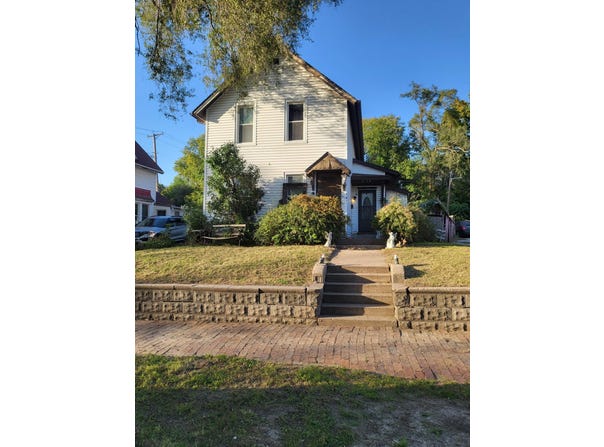 319 E SUPERIOR Street, MISSOURI VALLEY, IA 51555