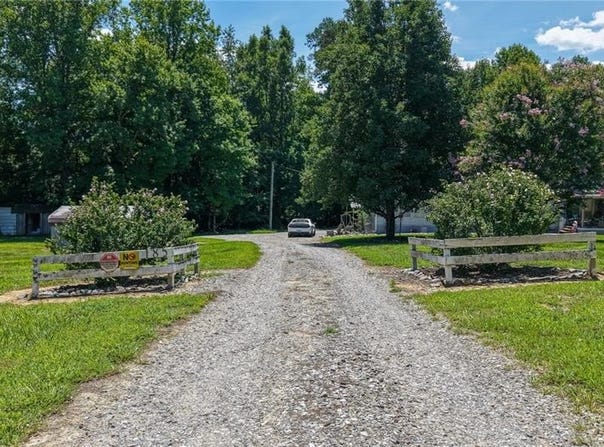185 Bells Lane, Ronda, NC 28670