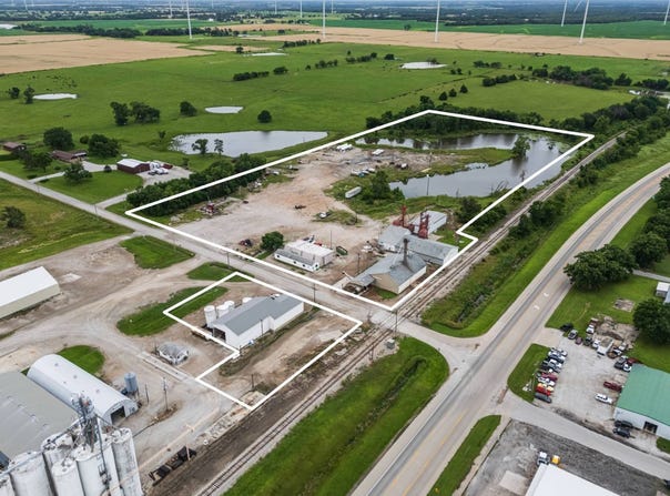 4151 80th Rd, Thayer, KS 66776