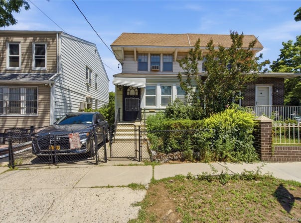 7017 53rd Avenue, Maspeth, NY 11378