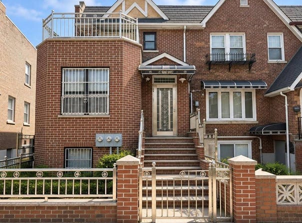 53-55 65th Place, Maspeth, NY 11378