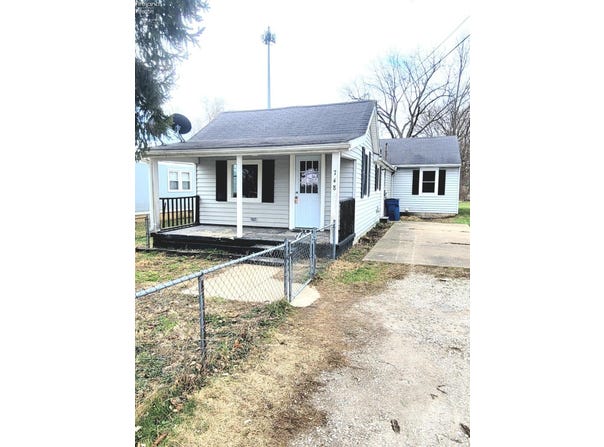 748 S Front, Fremont, OH 43420