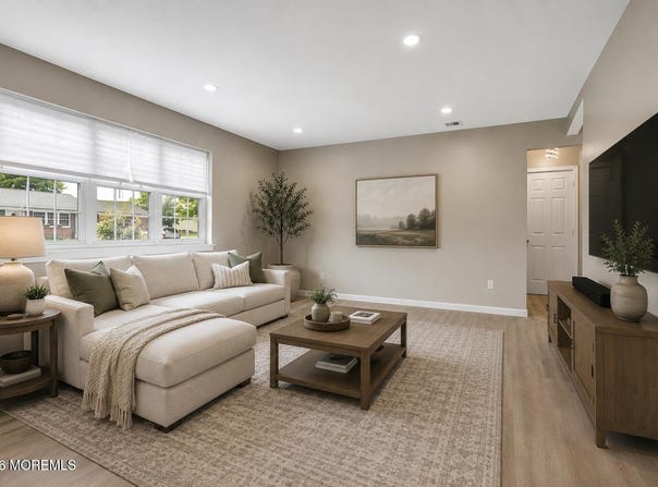12 Louisiana Drive, Matawan, NJ 07747