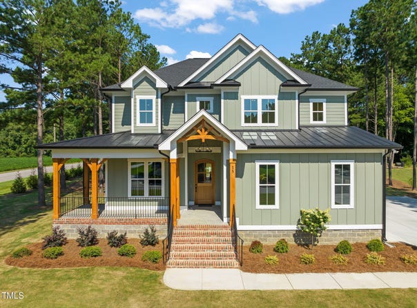 15 Independence Drive, Smithfield, NC 27577