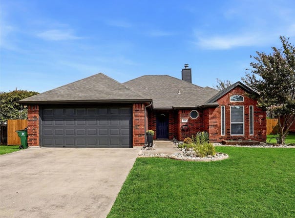 414 Madison Place, Ponder, TX 76259