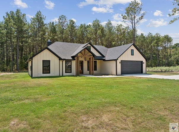 230 Stonebrook CT, Gilmer, TX 75645