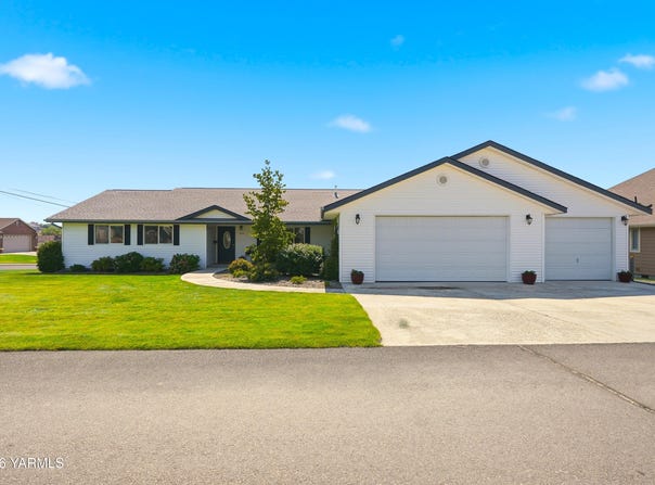 4810 Maple Ave, Yakima, WA 98901
