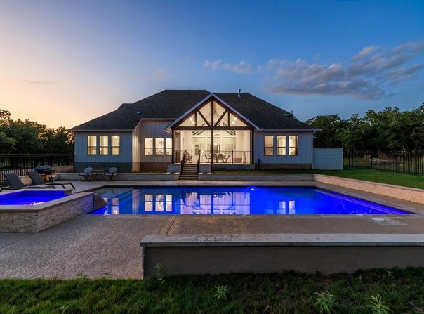 448 Mystic Oaks Trail, Fredericksburg, TX 78624