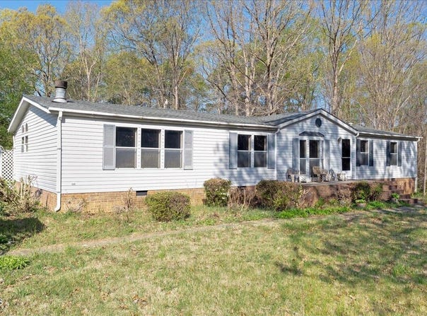 266 Macon-Embro Road, Macon, NC 27551