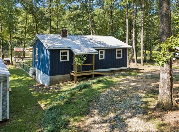 307 Bonner Road, Mountain Rest, SC 29664