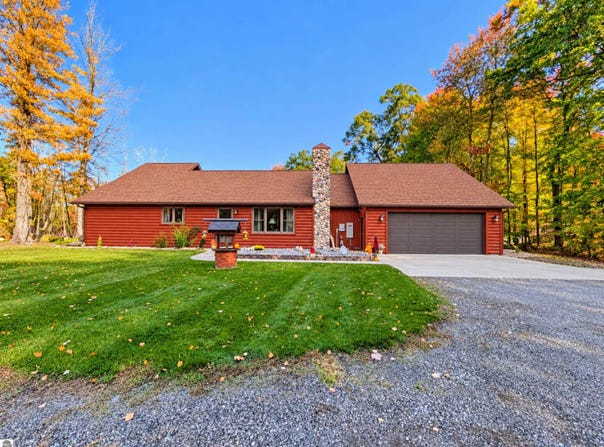 2911 White Road, Au Gres, MI 48703