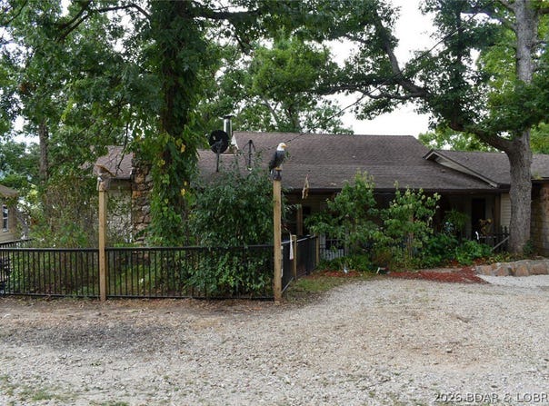 143 Walleye Point Drive, Camdenton, MO 65020